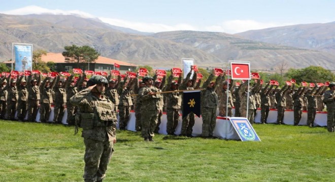  Erzincan'da 59. Tugay'da yemin töreni